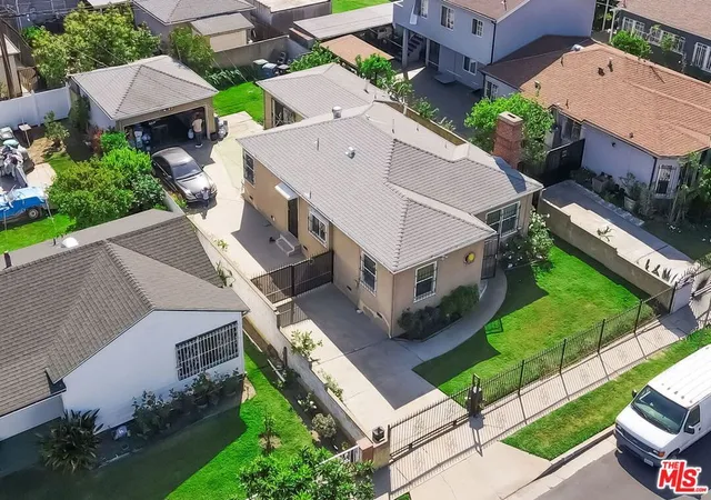Photo 3 of Single family home for sale at 5904 Dauphin St, Los Angeles, CA 90034 | MLS# 26852599 | Listing updated on 2026-07-07