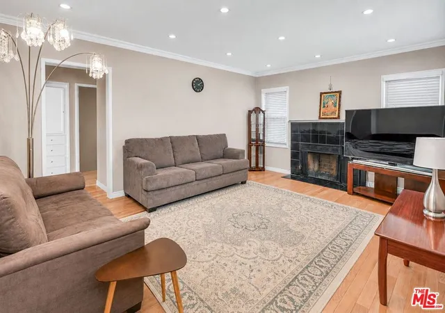Photo 4 of Single family home for sale at 5904 Dauphin St, Los Angeles, CA 90034 | MLS# 26852599 | Listing updated on 2026-07-07