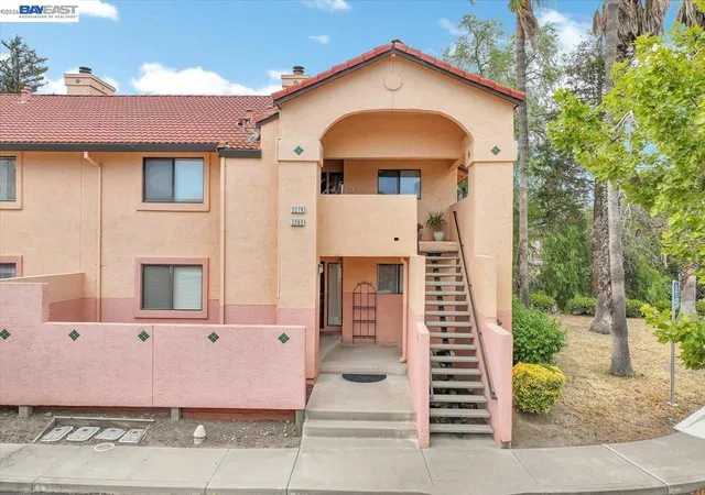 Photo 3 of Sale Pending at 2280 Renwick Ln, Antioch, CA 94509 | MLS# 41140043 | Listing updated on 2026-09-16