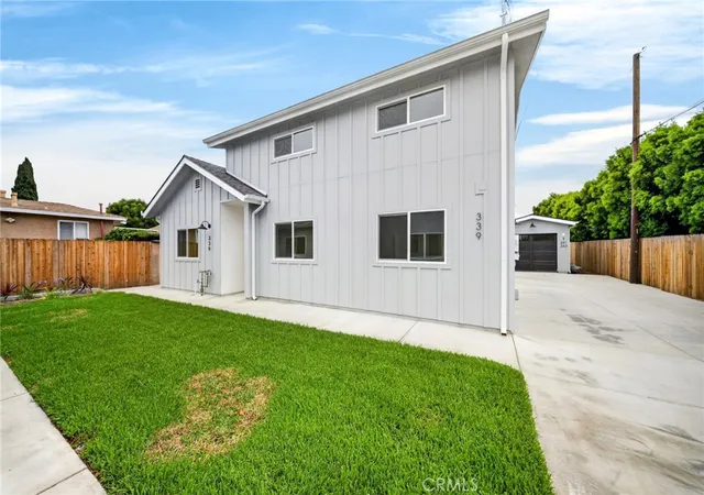 Listing Photo 5 - Condo for sale in building located at 337 N 343 Magnolia St, Orange, CA 92866