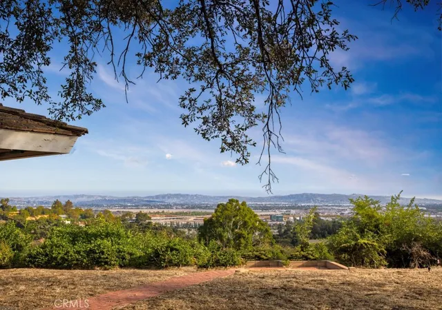 4th image of 188 Oak Knoll Ln, Bradbury, CA 91008 | MLS# AR26141475