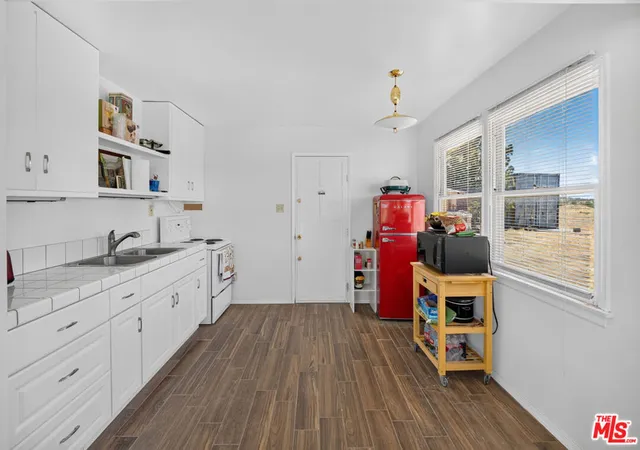 5th image of 45558 250Th St, Lancaster, CA 93535 | MLS# 26853773