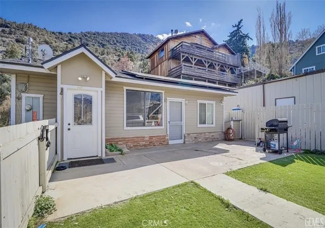 2nd image of 3432 California Trail, Frazier Park, CA 93225 | MLS# SR26141079