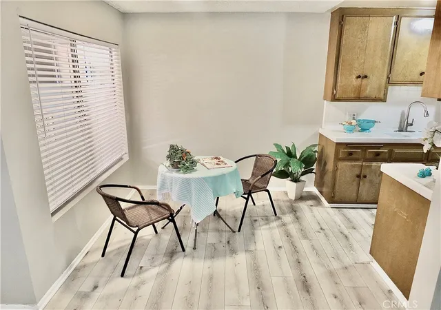 Homes for sale in Long Beach, CA | 545 Chestnut Ave, Long Beach, CA 90802