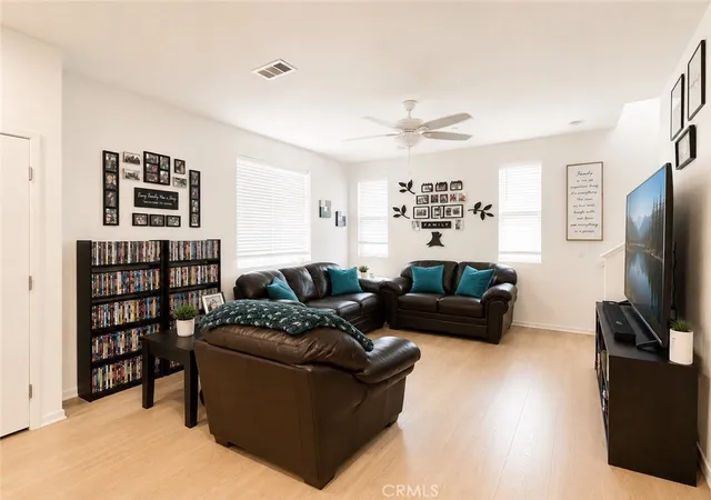 Listing Photo 4 - Condo for sale in building located at 5491 Seacliff, San Diego, CA 92154 - Unit #113