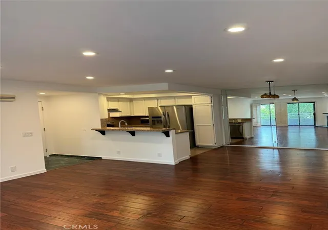 Photo 2 of Condo for sale at 17800 Burbank #204, Encino, CA 91316 | MLS# PW26141127 | Listing updated on 2026-09-18