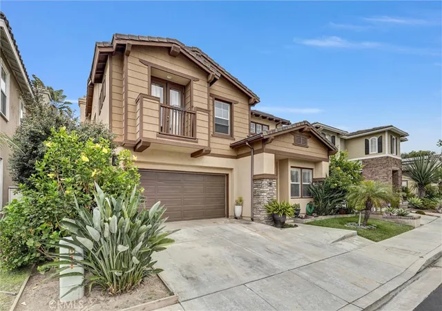 2nd image of 29831 Summer Walk Dr, San Juan Capistrano, CA 92675 | MLS# OC26141722