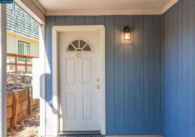 Photo 3 of Single family home for sale at 19112 Dyer Ct, Groveland, CA 95321 | MLS# 41140056 | Listing updated on 2026-07-06