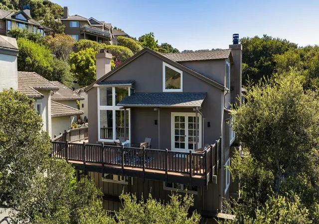 Homes for sale in Carmel Valley, CA | 10172 Oakwood Cir, Carmel Valley, CA 93923 | MLS# ML82052634