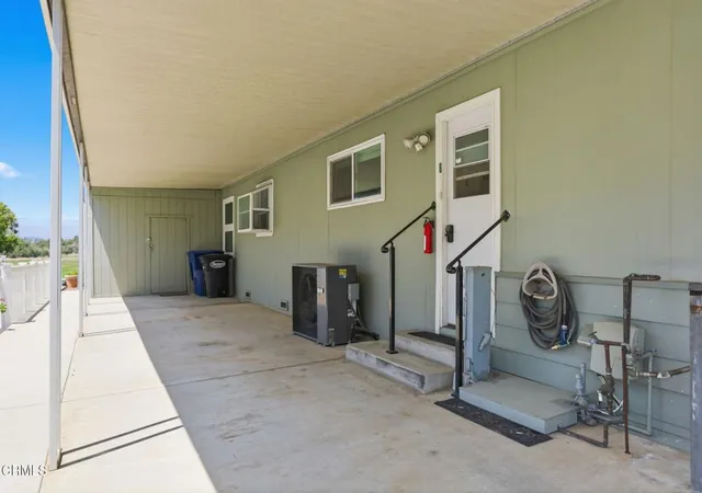 Homes for sale in Camarillo, CA | 27 Isabel Ave #64, Camarillo, CA 93012 | MLS# V1-37295
