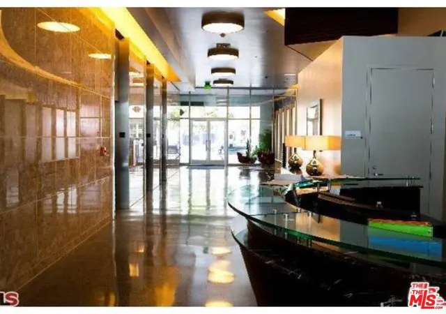 4th image of 3810 Wilshire Blvd #1711, Los Angeles, CA 90010 | MLS# 26853875