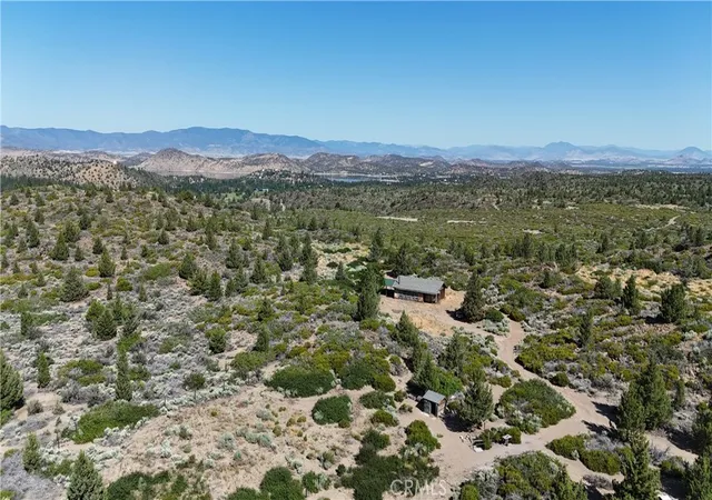 35th image of 7021 Quarry Rd, Weed, CA 96094 | MLS# SN26138585