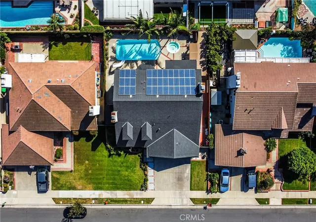 Photo 1 of Single family home for sale at 4624 E Blue Bird Ave, Orange, CA 92869 | MLS# OC26137371 | Listing updated on 2026-10-07