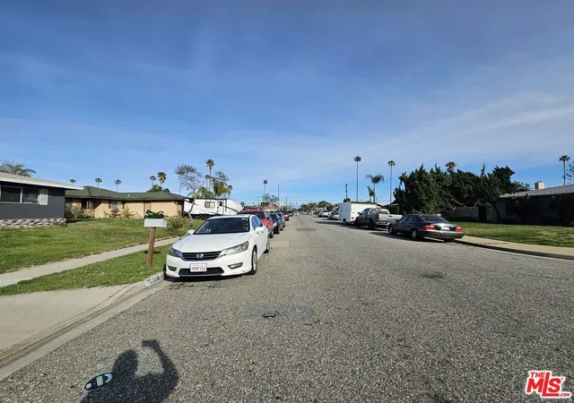 30th image of 16250 Upland Ave, Fontana, CA 92335 | MLS# 26853929