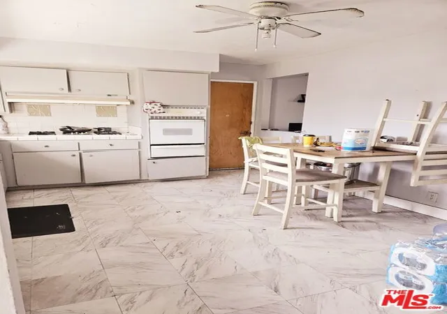 5th image of 16250 Upland Ave, Fontana, CA 92335 | MLS# 26853929