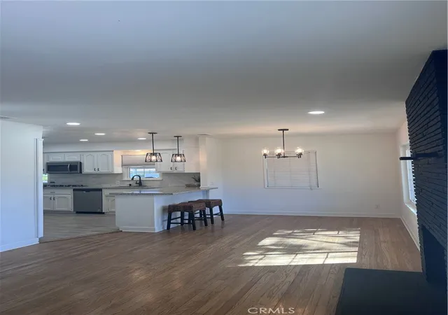 Photo 3 of Single family home for sale at 1735 Los Robles Dr, Bakersfield, CA 93306 | MLS# SR26141835 | Listing updated on 2026-09-13