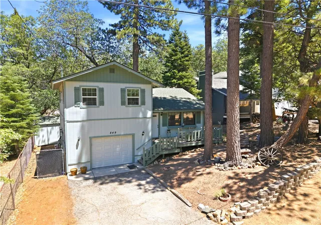 3rd image of 849 Ford, Big Bear Lake, CA 92315 | MLS# IV26140481