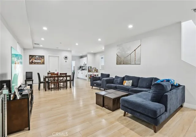 3rd image of 2806 Cudahy St, Huntington Park, CA 90255 | MLS# SB26141794