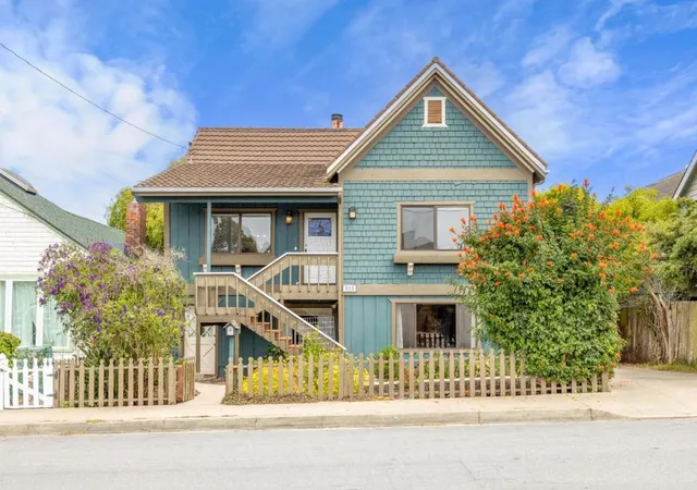 Homes for sale in Pacific Grove, CA | 515 Fountain Ave, Pacific Grove, CA 93950 | MLS# ML82052655