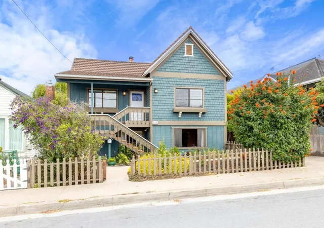 Homes for sale in Pacific Grove, CA | 515 Fountain Ave, Pacific Grove, CA 93950 | MLS# ML82052655