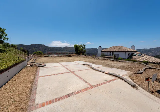 Photo 1 of Land for sale at 16756 Monte Hermoso Dr, Pacific Palisades, CA 90272 | MLS# 26853677 | Listing updated on 2026-07-07
