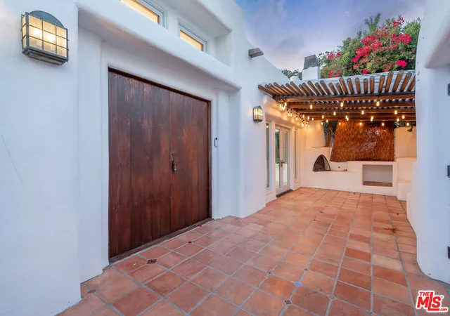 3rd image of 7047 Vista Del Mar Ln, Playa Del Rey, CA 90293 | MLS# 26853971