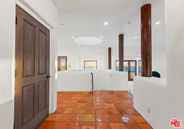 5th image of 7047 Vista Del Mar Ln, Playa Del Rey, CA 90293 | MLS# 26853971