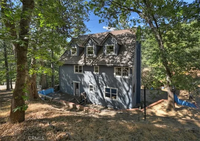 Photo 2 of Single family home for sale at 30228 Elfin Ct, Running Springs, CA 92382 | MLS# IG26138158 | Listing updated on 2026-09-05