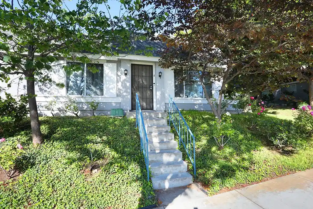 Photo 1 of Condo for sale at 212 N Kodiak #A, Anaheim, CA 92807 | MLS# PW26141969 | Listing updated on 2026-08-02