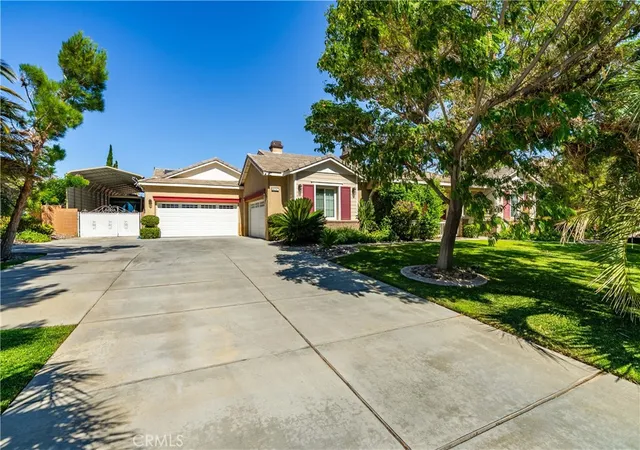 Photo 3 of Single family home for sale at 41347 42nd West, Lancaster, CA 93536 | MLS# SR26136997 | Listing updated on 2026-09-09