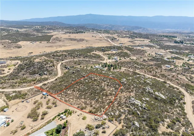 Photo 3 of Land for sale at 1063 Wildhorse Cir, Aguanga, CA 92536 | MLS# SW26140265 | Listing updated on 2026-06-30
