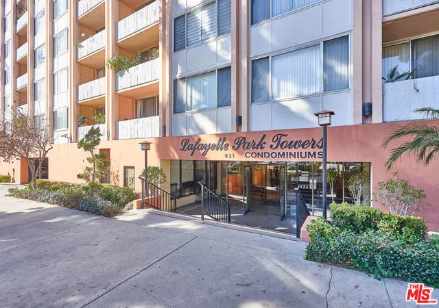1st image of 421 S La Fayette Park Pl #311, Los Angeles, CA 90057 | MLS# 26854029