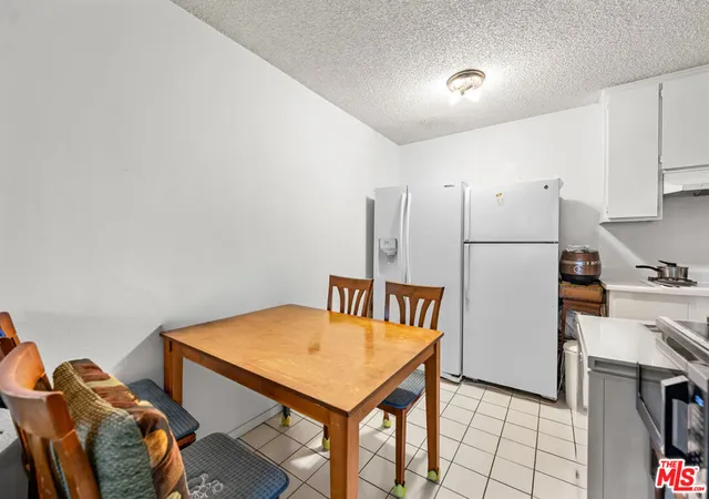 3rd image of 421 S La Fayette Park Pl #311, Los Angeles, CA 90057 | MLS# 26854029