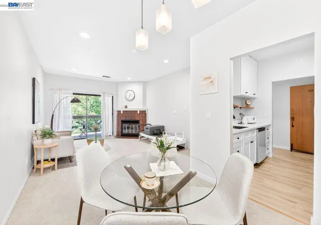 2nd image of 39931 Cedar Blvd #309, Newark, CA 94560 | MLS# 41140081