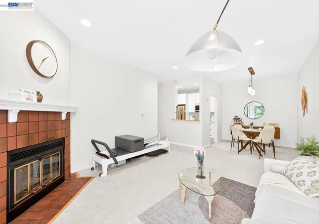 4th image of 39931 Cedar Blvd #309, Newark, CA 94560 | MLS# 41140081