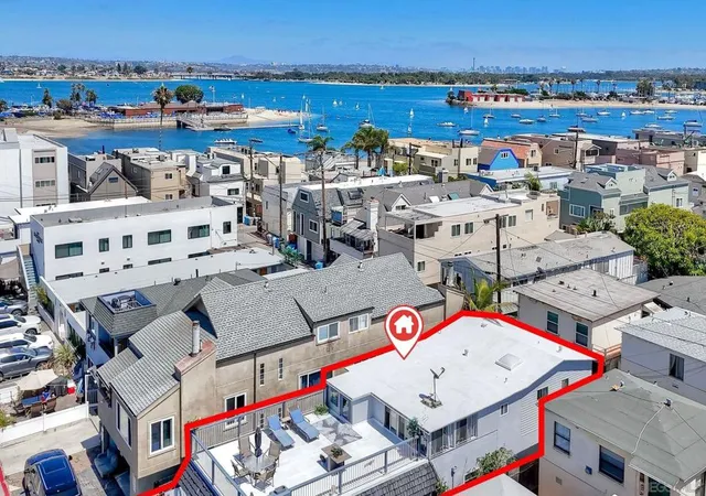 Homes for sale in San Diego, CA | 809 11 Santa Clara Pl, San Diego, CA 92109 | MLS# 260015854SD