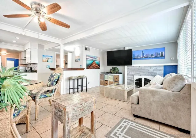 Photo 3 of Multi family home for sale at 809 11 Santa Clara Pl, San Diego, CA 92109 | MLS# 260015854SD | Listing updated on 2026-09-22