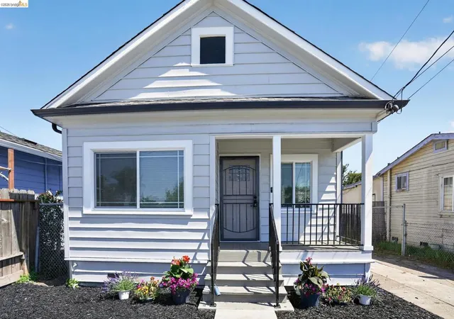 1st image of 1118 61st Ave, Oakland, CA 94621 | MLS# 41140080