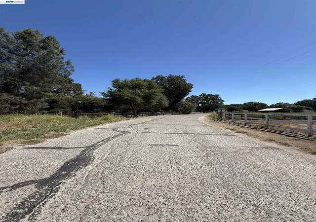 15th image of 0 Chispa Rd, Atascadero, CA 93422 | MLS# 41140092