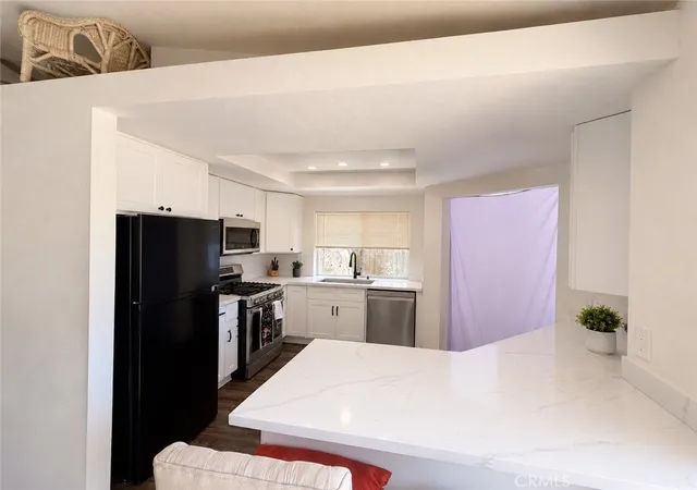 Photo 2 of Single family home for sale at 44128 Galicia, Hemet, CA 92544 | MLS# SW26142341 | Listing updated on 2026-07-01