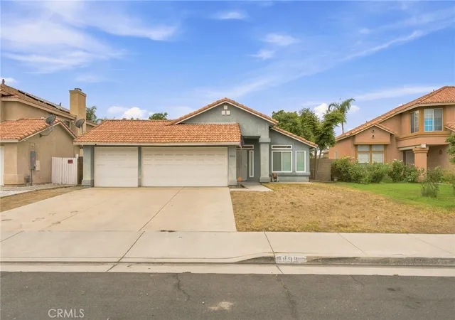 Photo 3 of Single family home for sale at 1899 Harbor Dr, Hemet, CA 92545 | MLS# IV26142323 | Listing updated on 2026-09-23