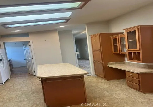Photo 3 of Manufactured home for sale at 8811 Canoga Ave #303, Canoga Park, CA 91304 | MLS# SR26142374 | Listing updated on 2026-09-29