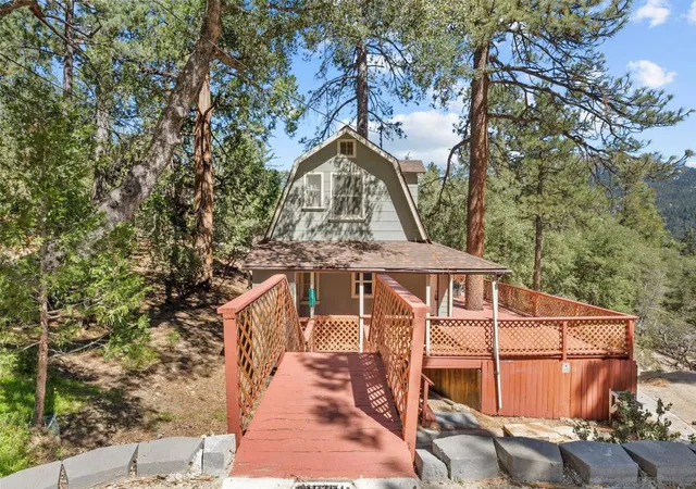 Homes for sale in Idyllwild, CA | 52910 Cedar Dr, Idyllwild, CA 92549 | MLS# 260015871SD
