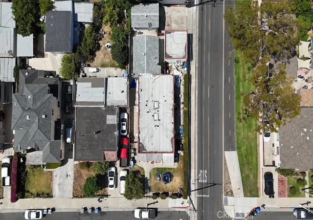 Photo 3 of Multi family home for sale at 335 Beverly, Santa Ana, CA 92701 | MLS# PW26142359 | Listing updated on 2026-07-08