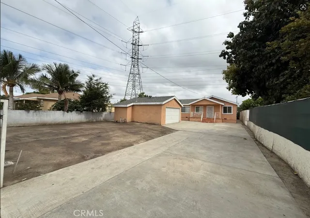 Photo 2 of Single family home for sale at 1443 East 92nd, Los Angeles, CA 90002 | MLS# WS26114198 | Listing updated on 2026-10-05