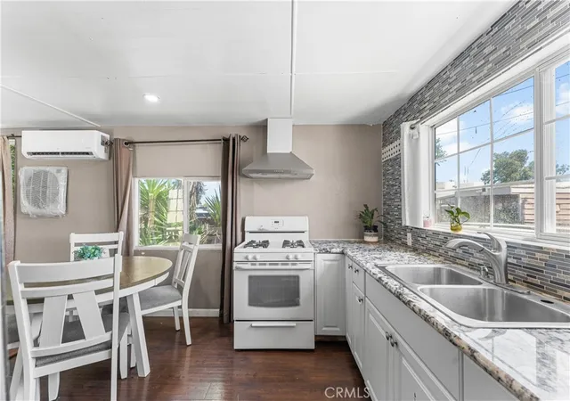 Photo 1 of Manufactured home for sale at 723 W Ave I, Lancaster, CA 93534 | MLS# SR26141433 | Listing updated on 2026-09-29