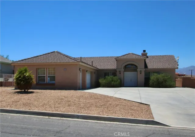 Photo 3 of Sale Pending at 8526 Condalia, Yucca Valley, CA 92284 | MLS# JT26140577 | Listing updated on 2026-10-05