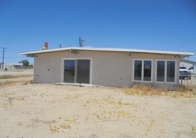 Homes for sale in Blythe, CA | 1536 Riviera Dr, Blythe, CA 92225 | MLS# 219149782DA