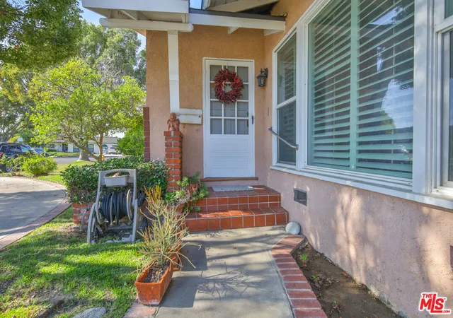 Homes for sale in Anaheim, CA | 1728 S Heather Ln, Anaheim, CA 92802 | MLS# 26854311