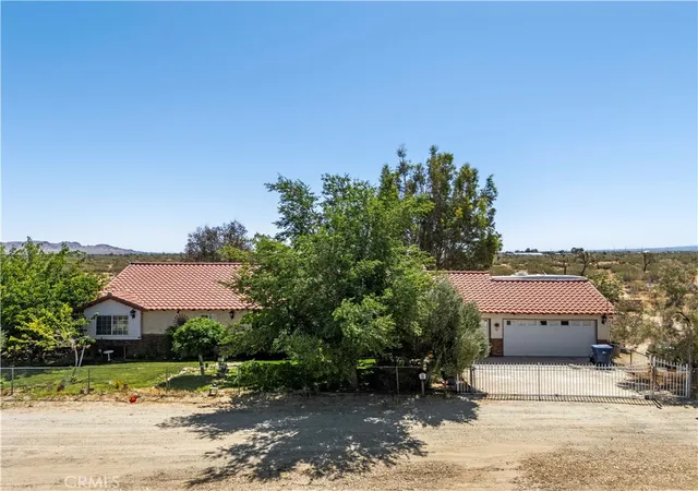 1st image of 37350 115th St E, Littlerock, CA 93543 | MLS# SR26142487